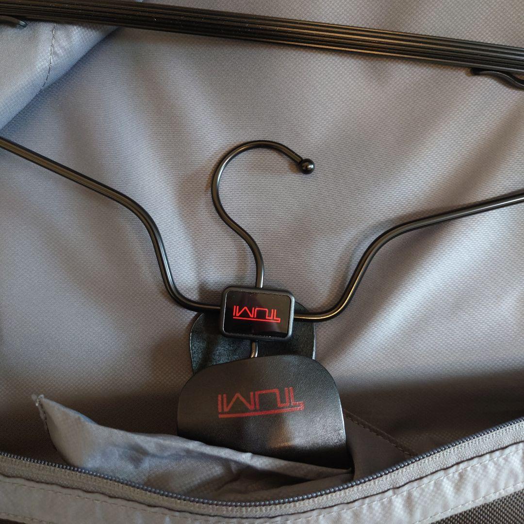 TUMI 22137D2 トラベルトライフォールドキャリーオンガーメントバック