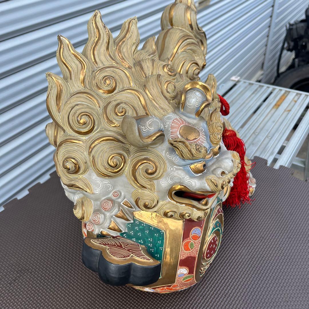 獅子の形状 陶器製装飾品