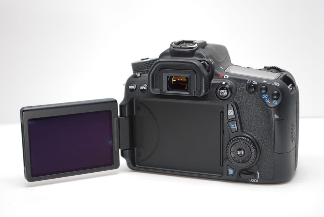 ❤️ダブルレンズセット❤️Canon EOS 70D 超望遠レンズ付き 美品