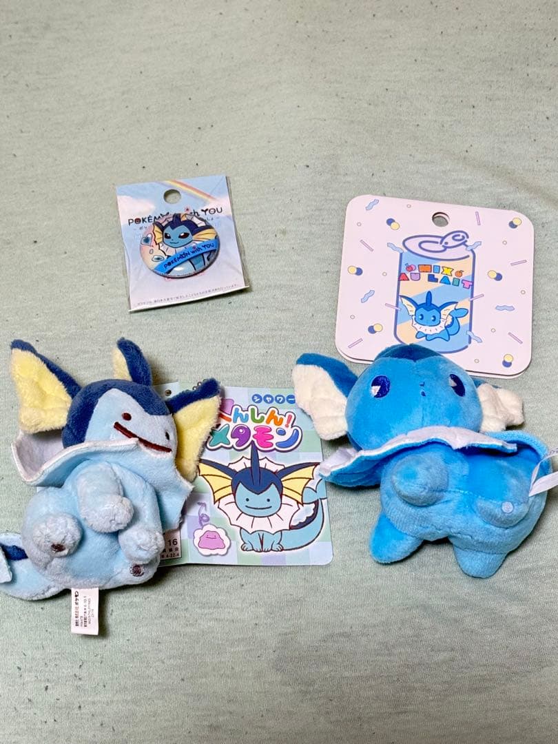 シャワーズ まとめ売り　ぬいぐるみ　ミックスオレ　へんしんメタモン　缶バッジ等