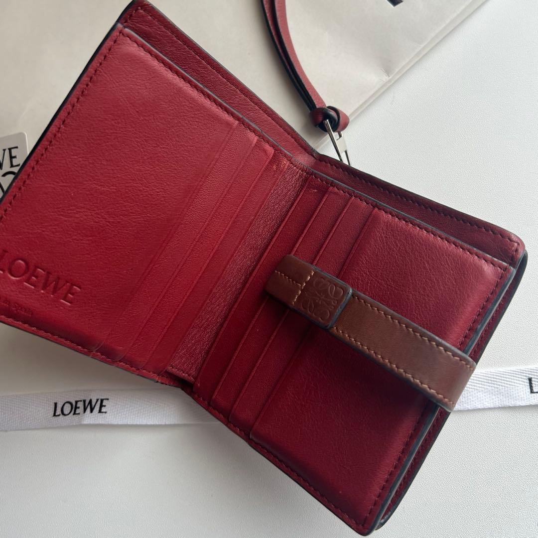 64 美品 LOEWE ロエベ 2つ折り財布