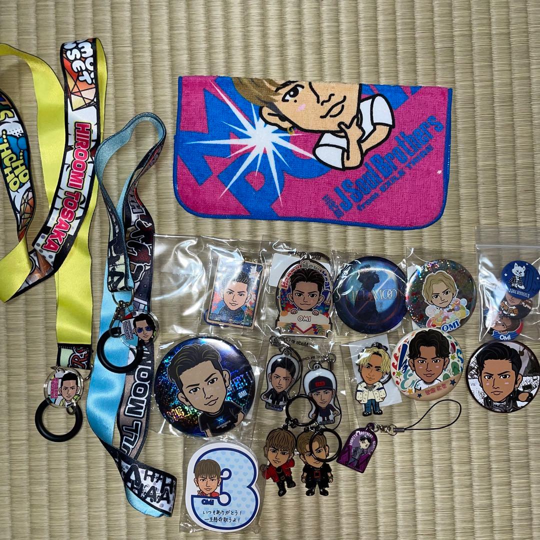 登坂広臣 BD クッション 缶バッジ クリアチャーム メタルキーホルダー