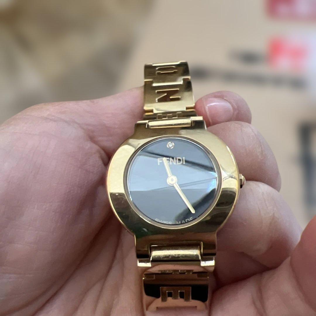 FENDI フェンディ 腕時計 ゴールド