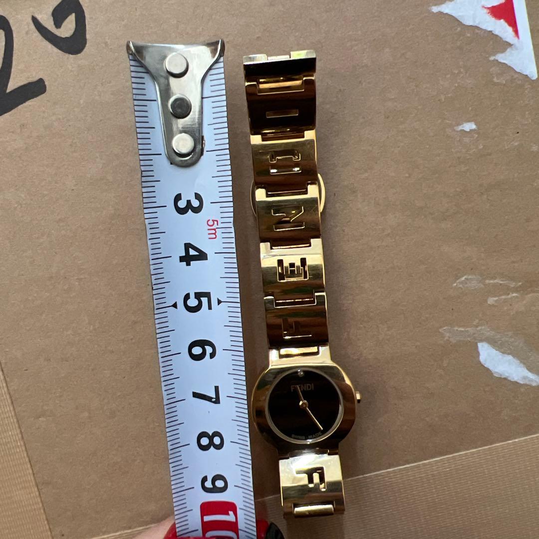 FENDI フェンディ 腕時計 ゴールド