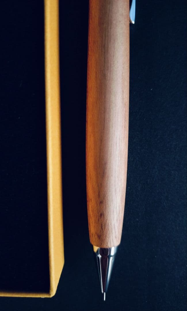 【新品未使用】木軸シャープペンシル 島田小割製材所【欅】