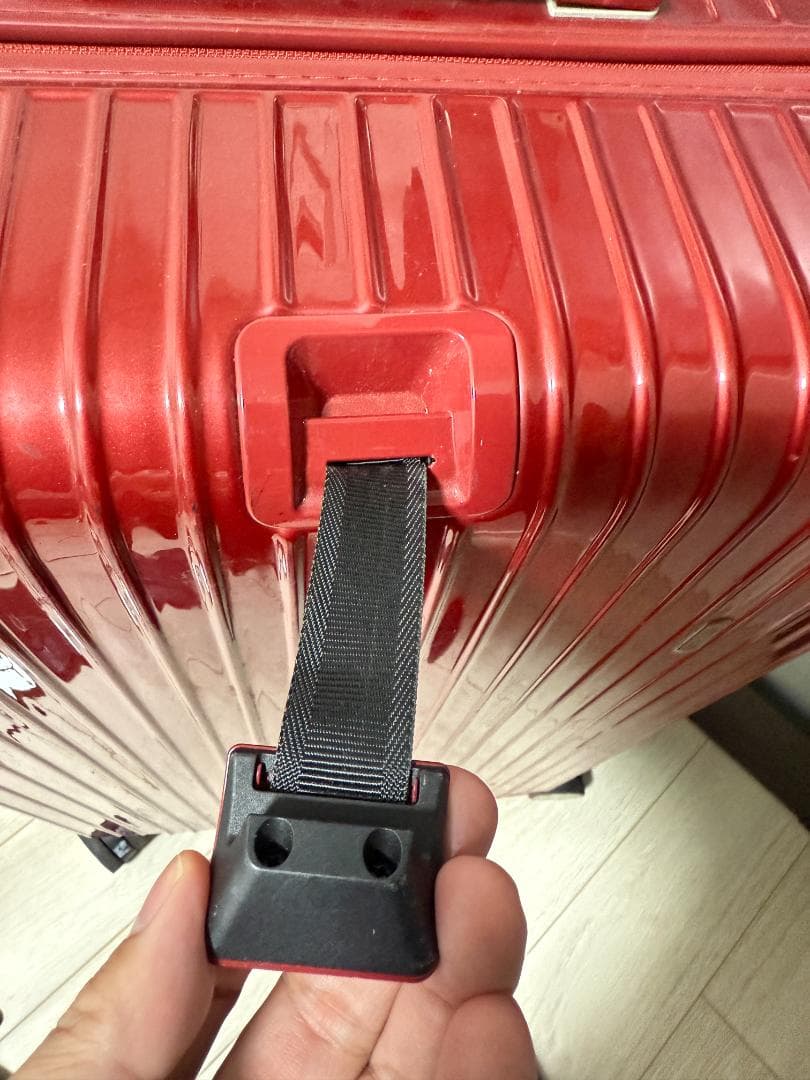 早い者勝ち リモワ キャリーケース赤 LLサイズ（RIMOWA）