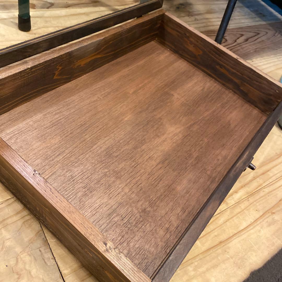 リーフ３　木製ガラスディスプレイケース