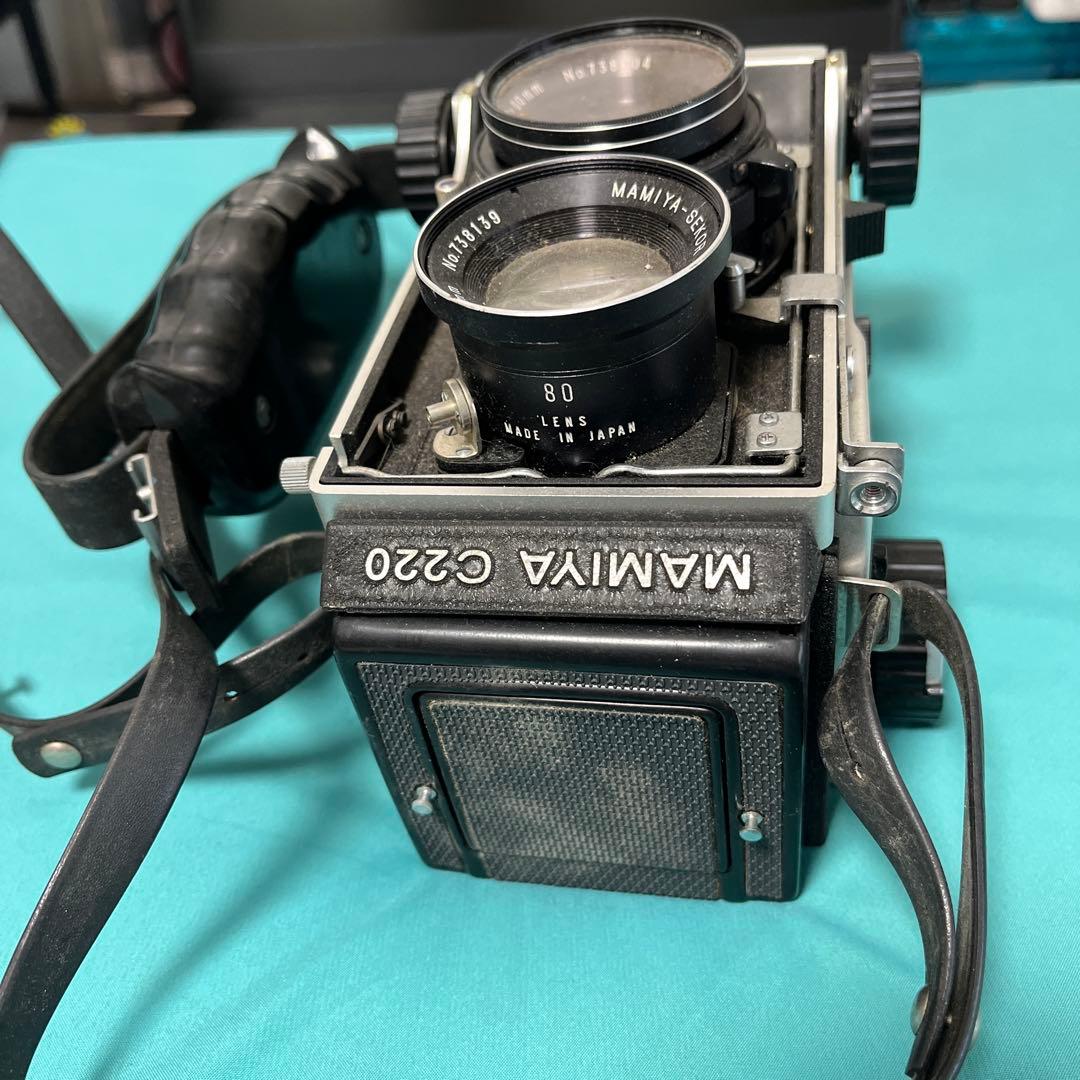 a*i様 Mamiya C220 二眼レフカメラ 中古品
