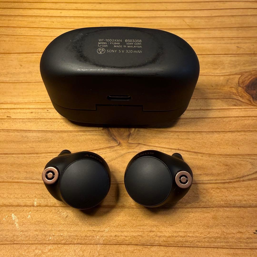 イヤホン WF-1000XM4