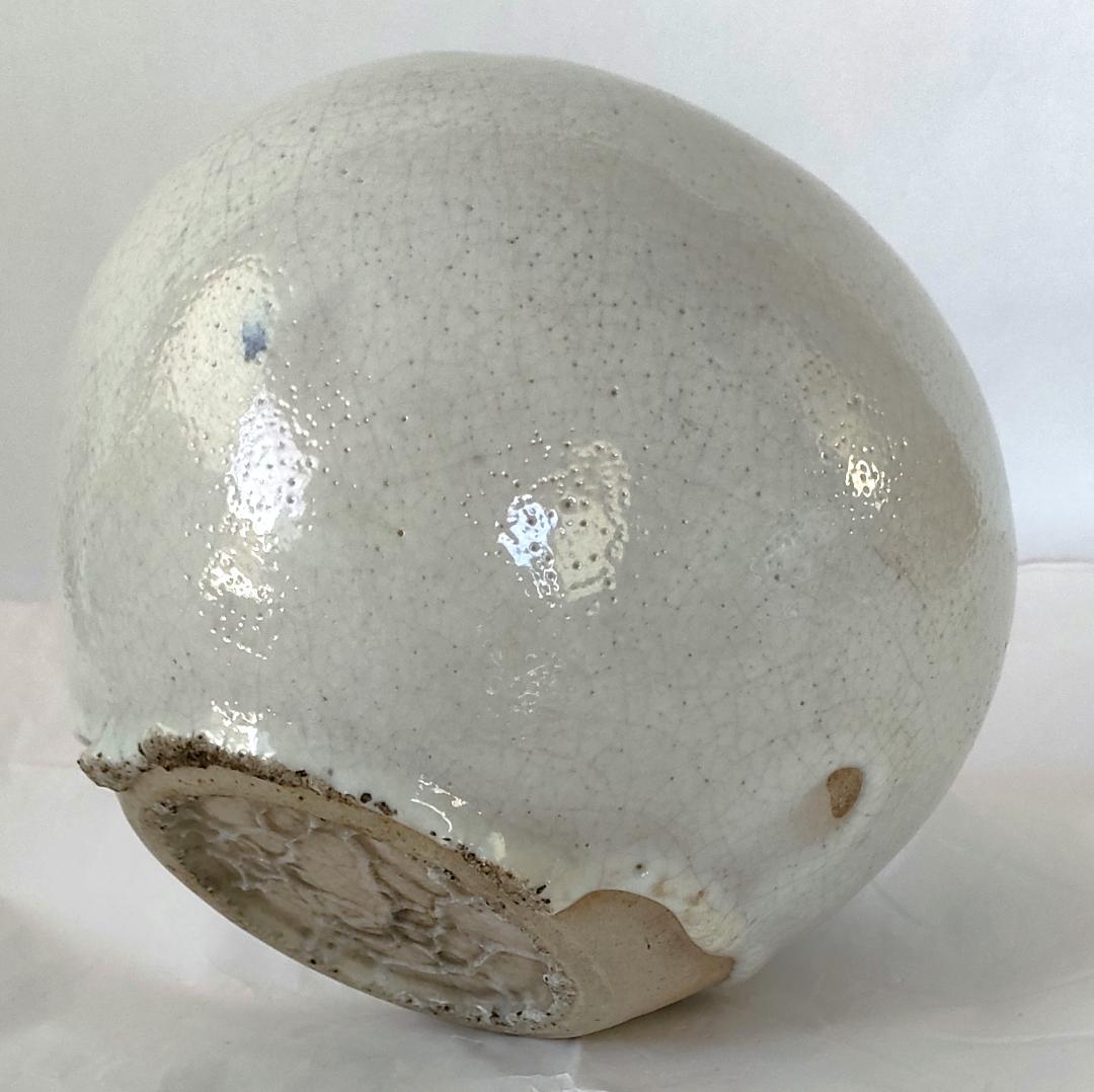 陶器 花入れ 白釉薬 球体 Ac-248