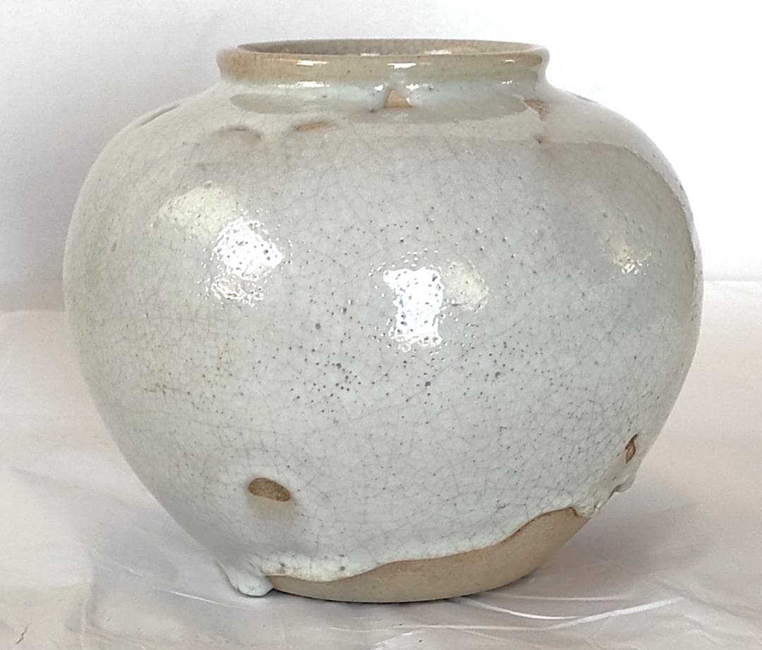 陶器 花入れ 白釉薬 球体 Ac-248