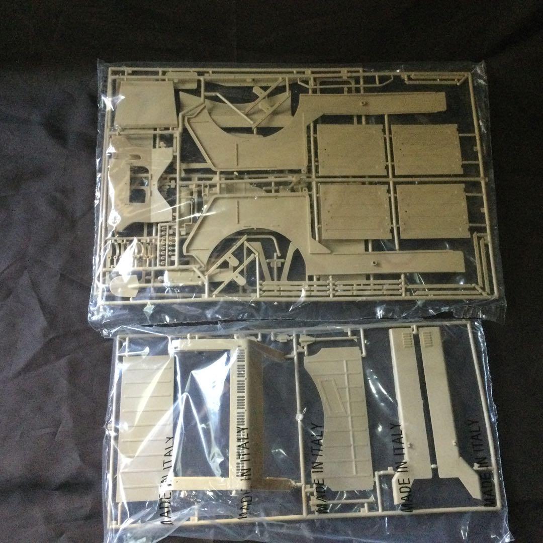 VW TYP82キューベルワーゲン 1/9 ESCI 未組立キット