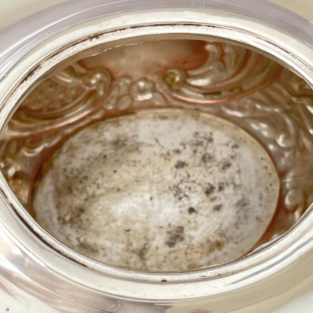 【英国】 ビクトリアン エンボスのティーポット【シルバープレート】