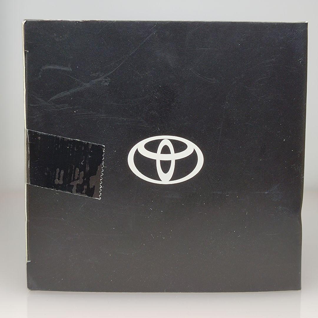 新型 トヨタ シエンタ カラーサンプル ホワイトパールクリスタルシャイン 非売品