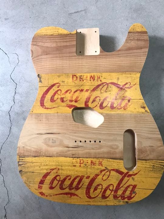 テレキャス型　ボディ　Coca-Cola コカコーラ