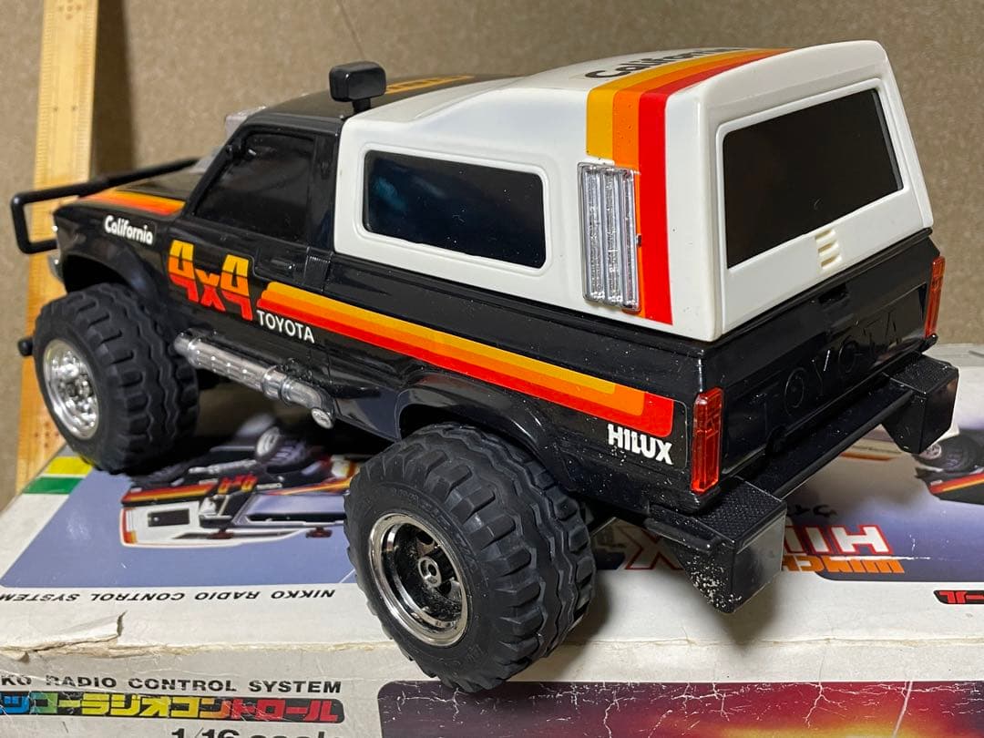【レトロ】ニッコーラジオコントロール　ウインチハイラックス4wd ラジコン