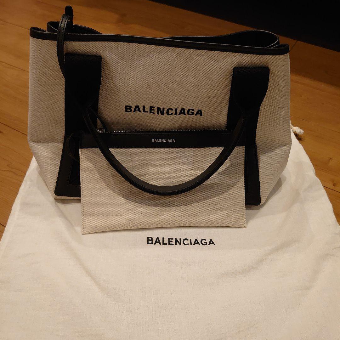 バレンシアガ　BALENCIAGA カバス　バッグ