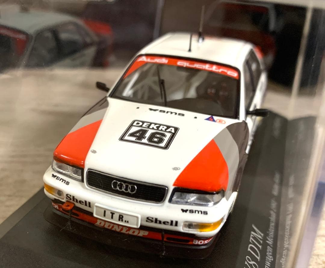 【限定品】ミニチャンプス製 アウディ V8 DTM レーシングカー　1/43