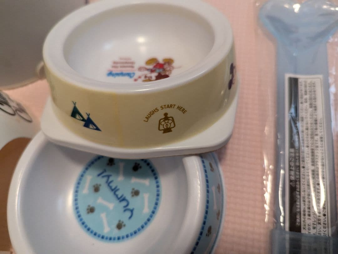 ペットパラダイス　スヌーピーリュック　キティちゃんペットベッド　他