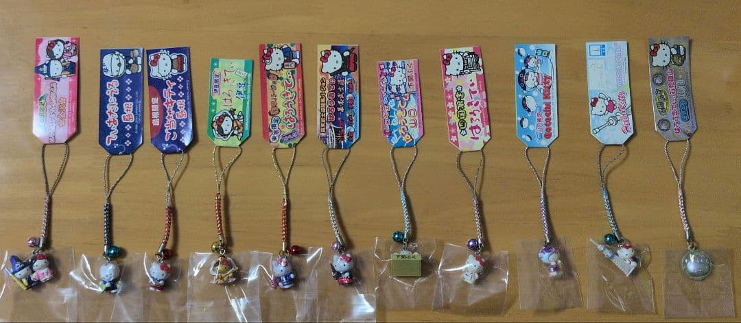 ハローキティ ストラップ 11個