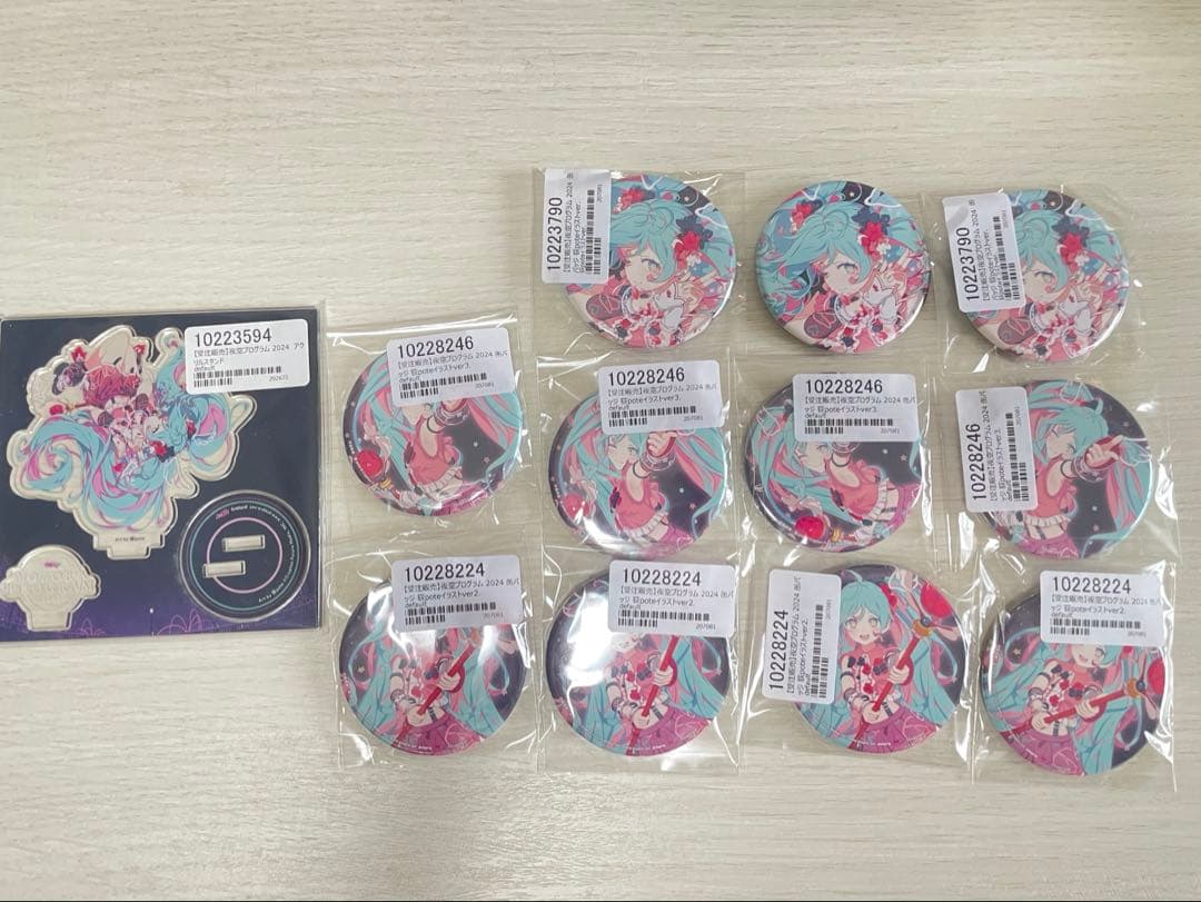 初音ミク夜空プログラム　缶バッジ×11　アクリルスタンドセット　荻pote