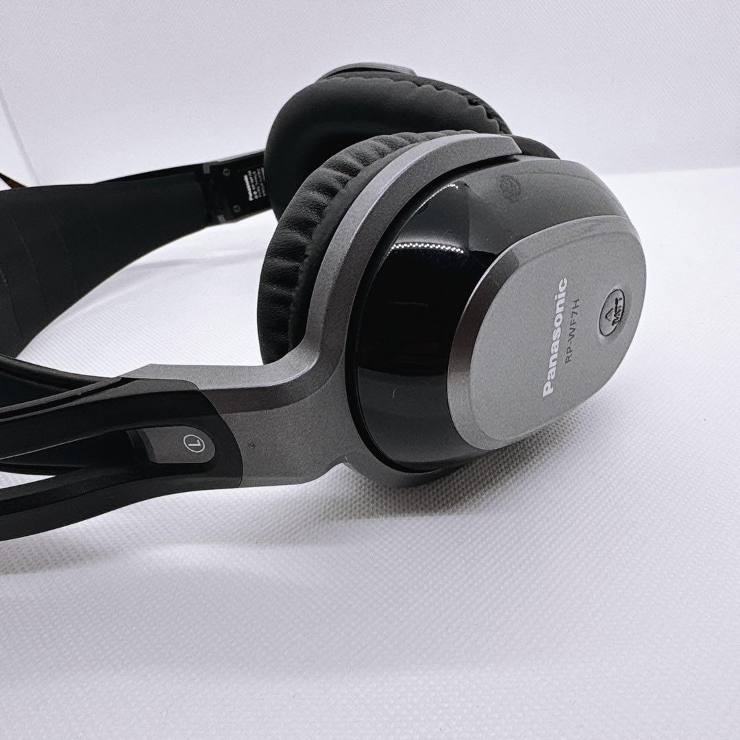 【美品】 Panasonic RP-WF7T パナソニック ワイヤレスヘッドホン