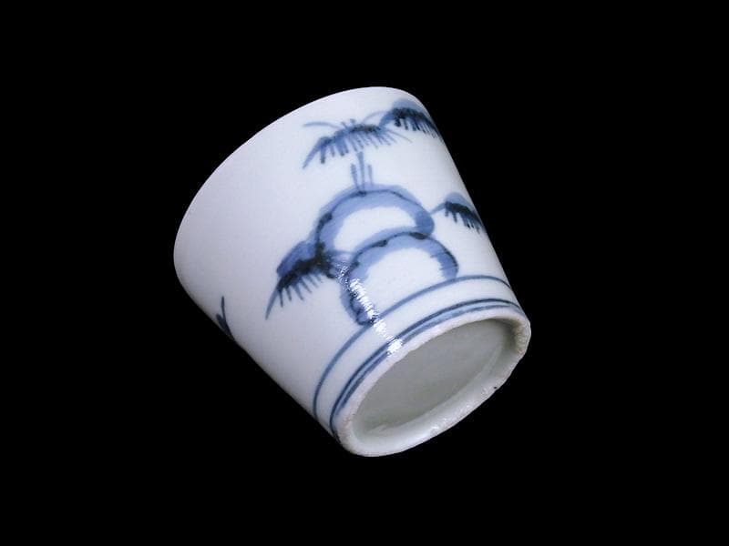 古伊万里　染付　雪輪に梅　雪輪に雪持ち笹　蕎麦猪口　833AS-CYr