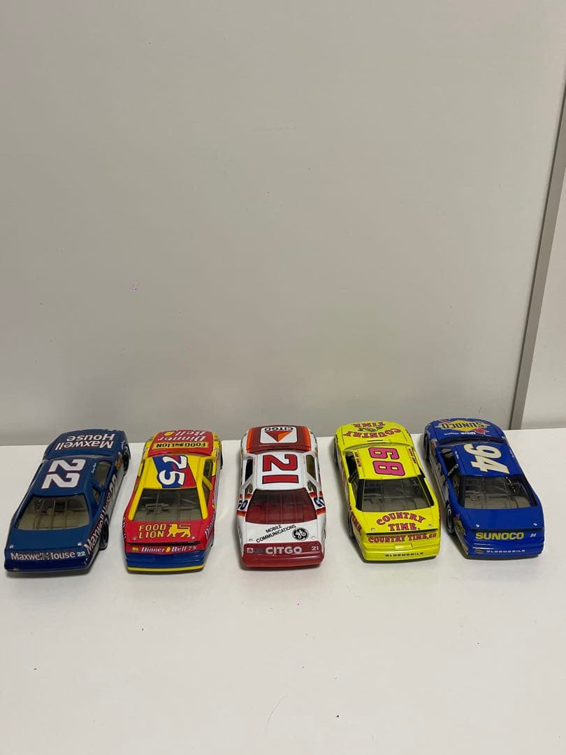 1/24 MONOGRAM　quartzo　サンダーバード　オールドモビル