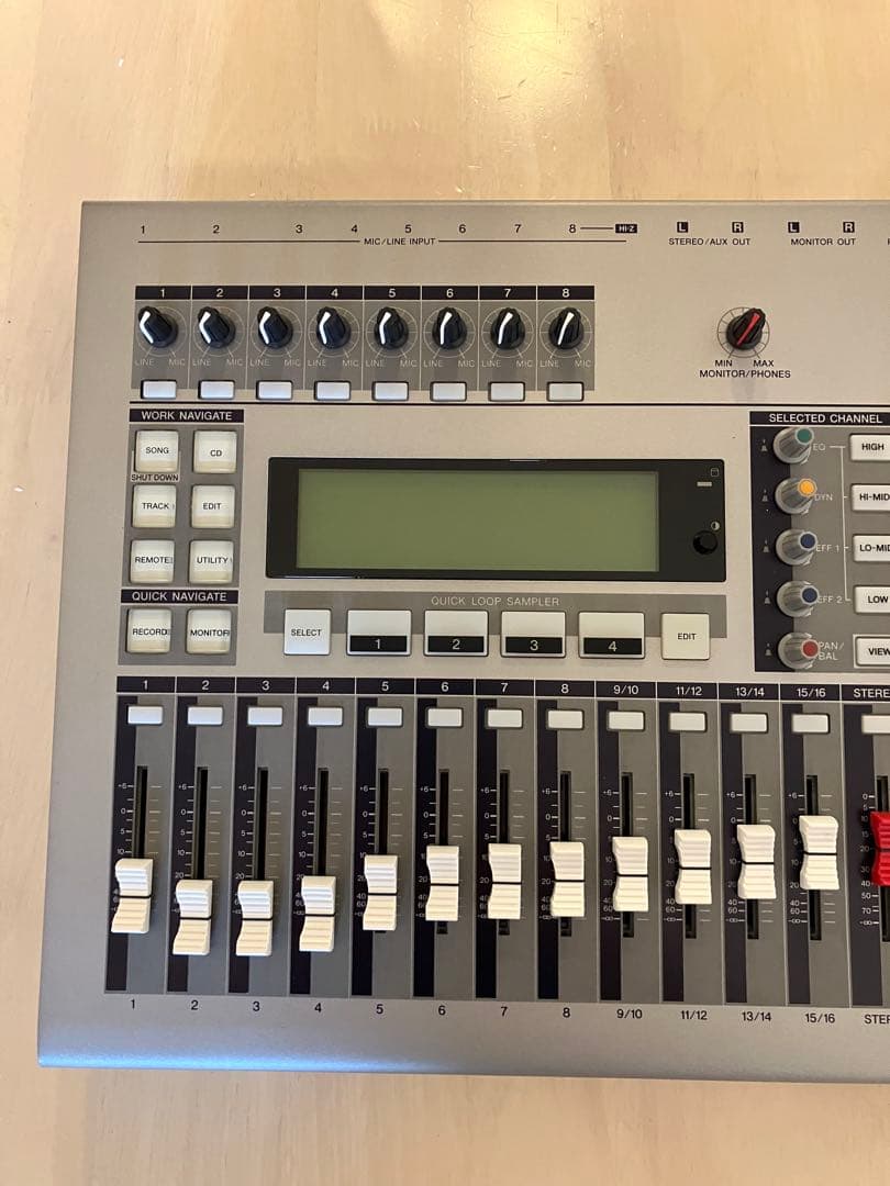 YAMAHA AW16G プロフェッショナルオーディオワークステーション