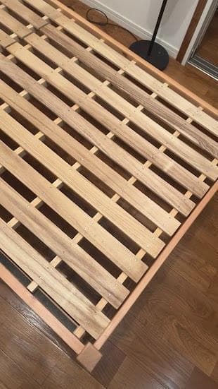 無印良品　木製ベッドフレーム　パイン材 シングル 送料込み