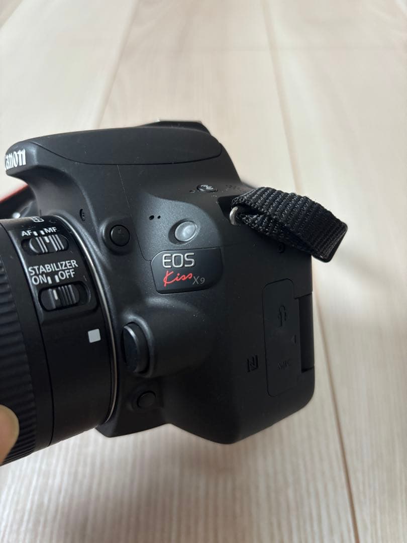 Canon EOS Kiss X9デジタル一眼レフ 本体