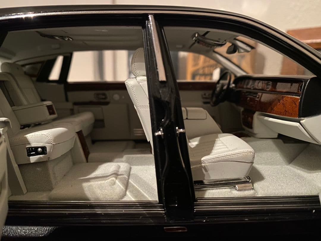 ロールス・ロイス ファントム Extended Wheelbase 京商