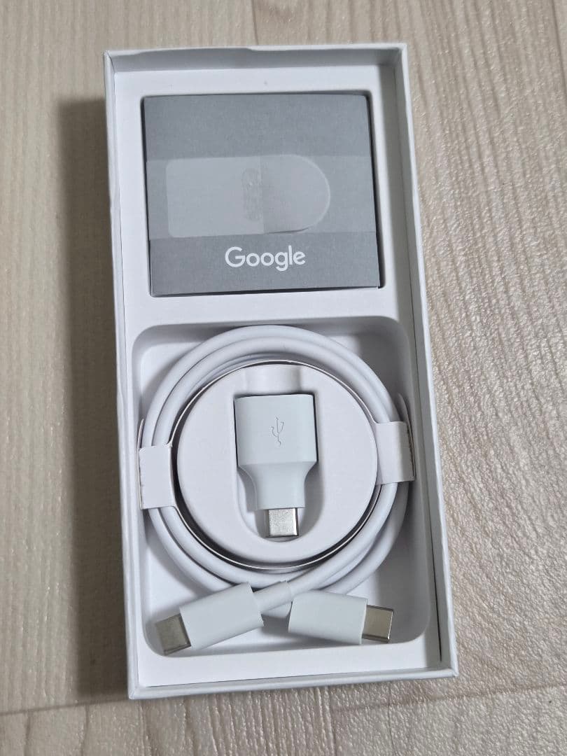 Google Pixel 8本体 128GB 充電ケーブル付き