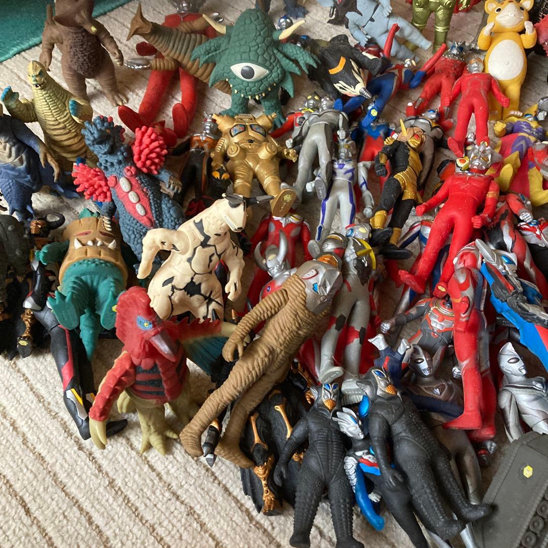 ウルトラマンシリーズ 怪獣フィギュア多数