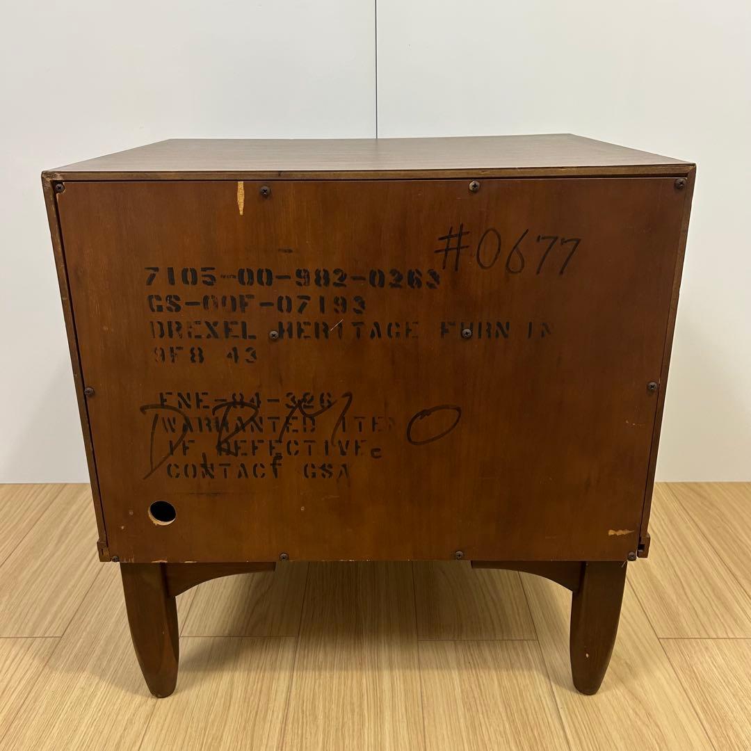 ドレクセル ヘリテイジ リシェル サイドテーブル ナイトテーブル 米軍家具