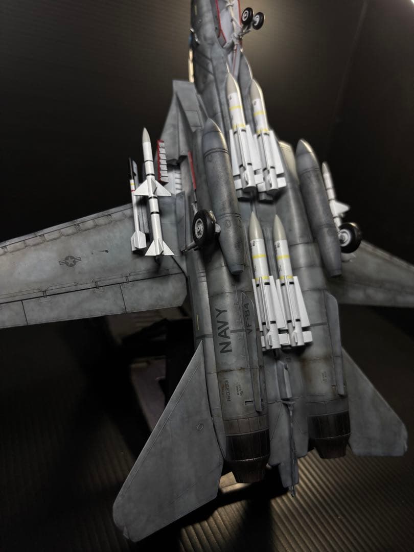 F14A トムキャット　ロービジ仕様　1/72 プラモデル完成作品