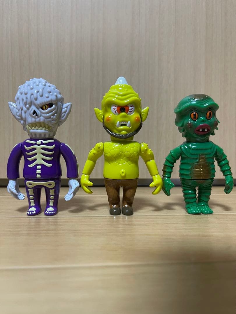 HEADLOCKSTUDIO MONSTERWORLD2 ヘッドロックスタジオ