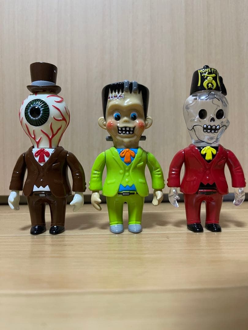 HEADLOCKSTUDIO MONSTERWORLD2 ヘッドロックスタジオ