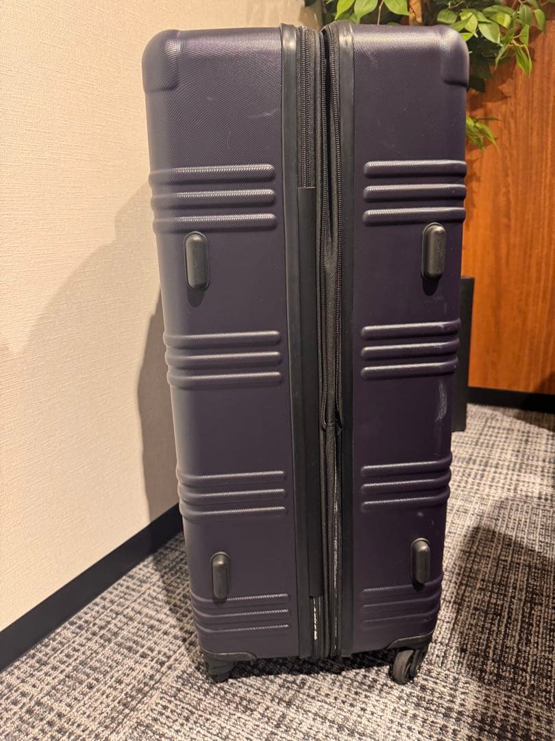 マ*ロ様   キャリーケース 約80L