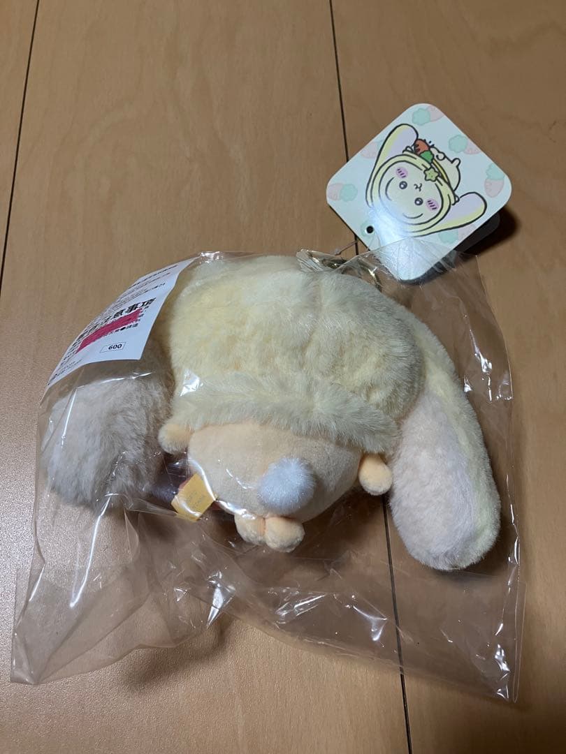 台湾ちいかわ・ハチワレ ロップイヤーなぬいぐるみ3点、紙袋・シール付き