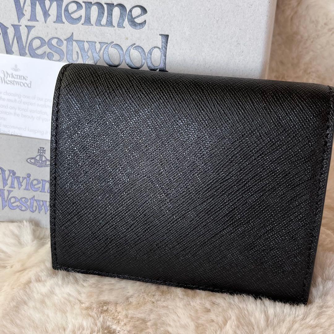 2.8万Vivienne Westwood◇サフィアーノ ブラック 二つ折り財布