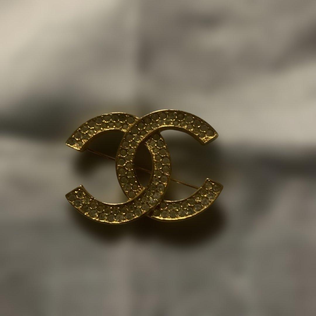 【未使用保管品】CHANEL ゴールド CCロゴ ブローチ　ラインストーン