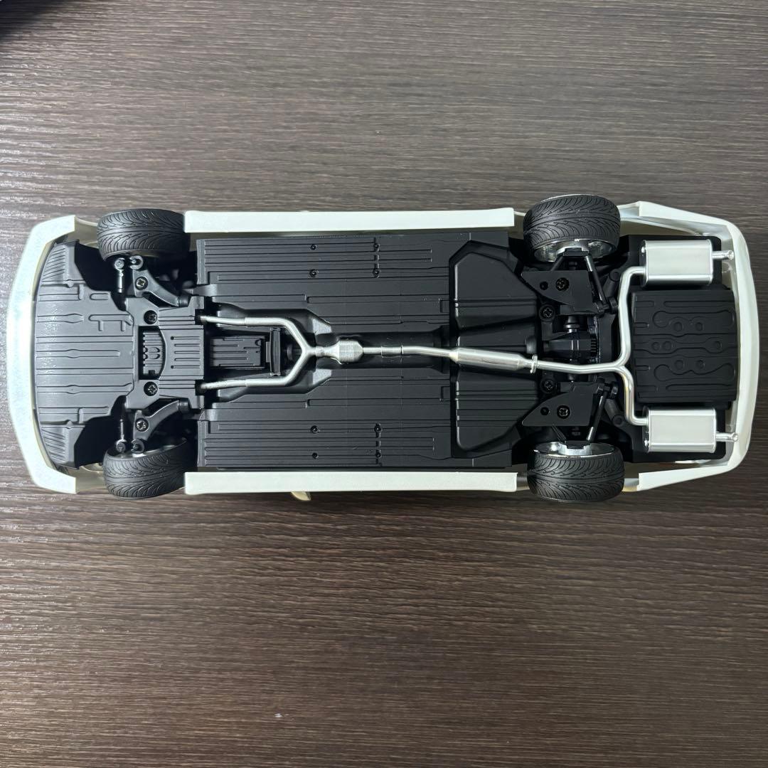 1/24 プラモデル クラウン 21後期ロイヤル ホワイトパール 純ベタ仕様