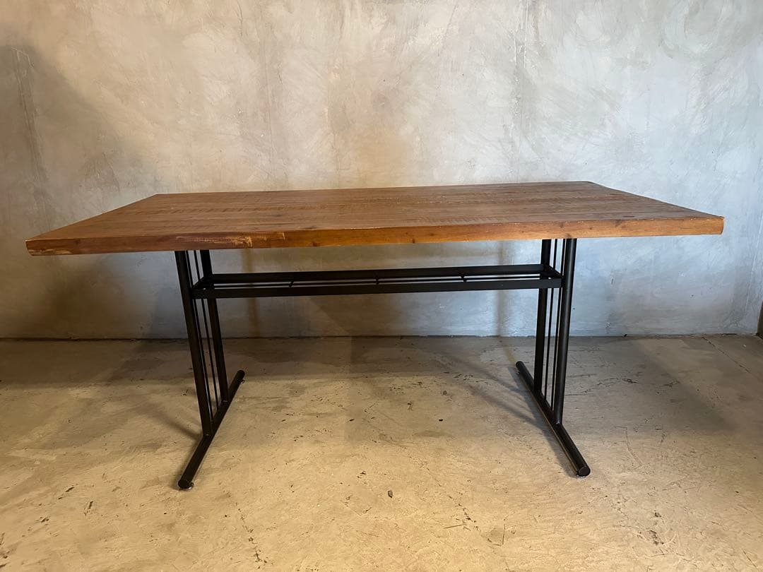 【てつーき】引き取り限定定価8万円 ダイニングテーブル　作業台