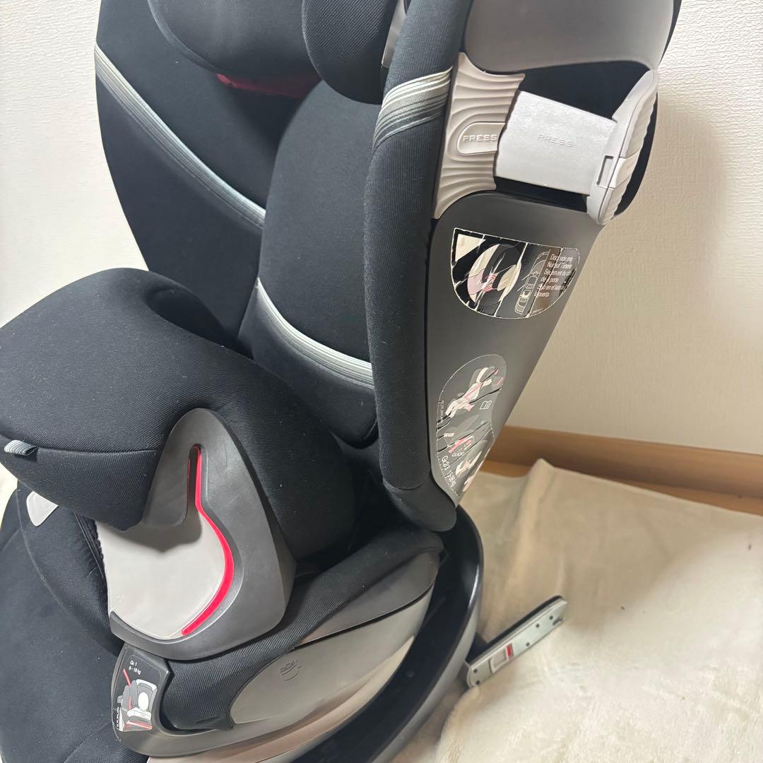 Cybex チャイルドシート パラスS isofix ブラック
