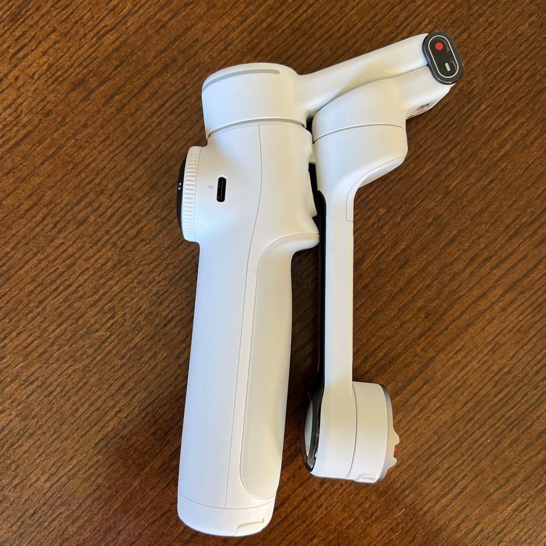 Insta360 Flow 2 Pro スタビライザー