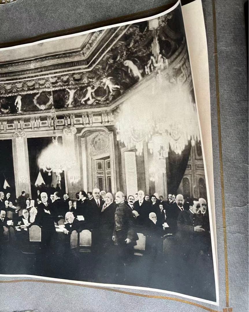 世界大戰巴里講和會議埸写實中国陸微祥 施オ基いる　重要歴史資料