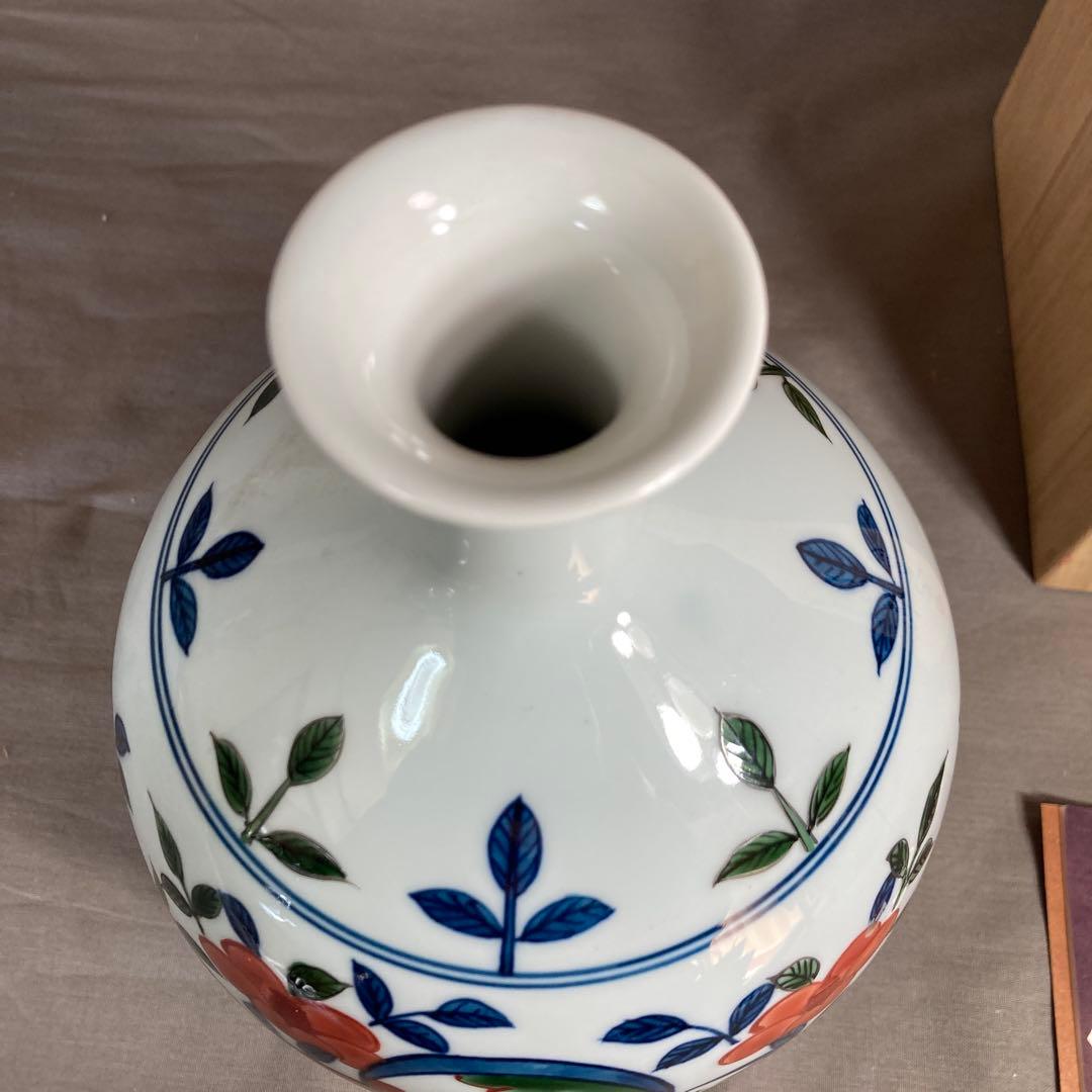 【源右衛門】古伊万里の伝統　日本の名窯　舘林源右衛門作　染錦古伊万里椿絵　花瓶