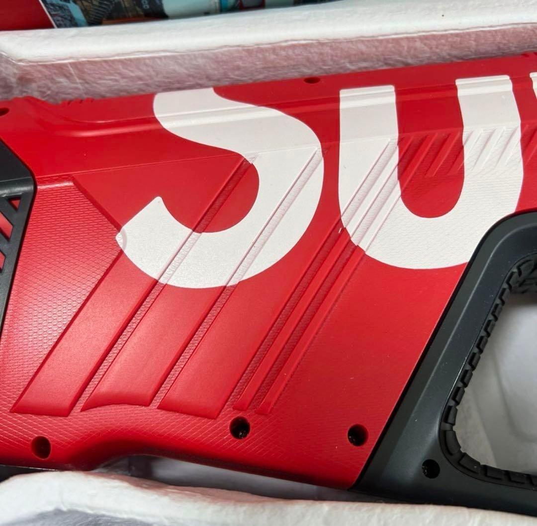 supreme 電動水鉄砲