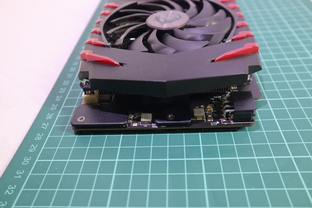MSI GeForce GTX 1060 6GBグラフィックボード